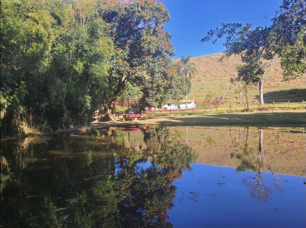 Vivenda Dos Guaranys -Um Projeto Ecologico - Casa Villa Conservatória Exterior foto